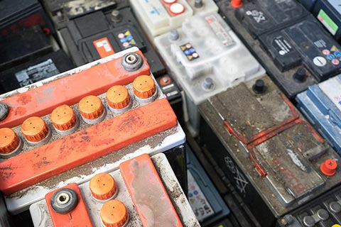 成都废旧电池回收点√废旧蓄电池回收企业-电池回收电话